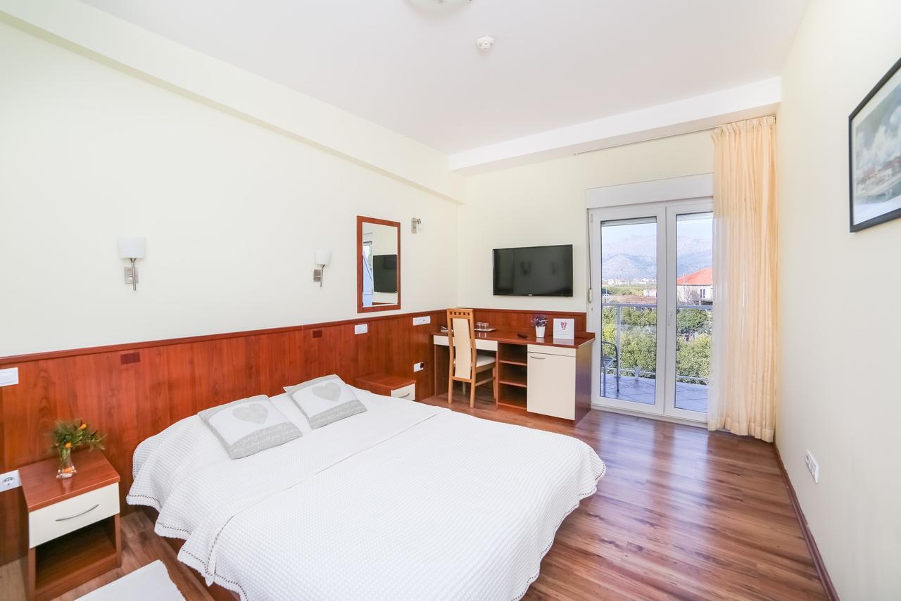 Hotel Merlot Opuzen  المظهر الخارجي الصورة