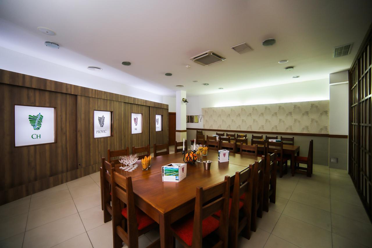 Hotel Merlot Opuzen  المظهر الخارجي الصورة
